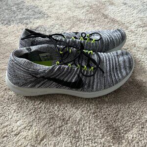 Women's NIKE 'Free Run Motion Flyknit' Sz 8.5 US Runners Grey